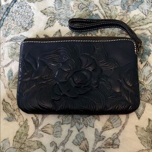 Elegant Navy Floral Embossed Clutch